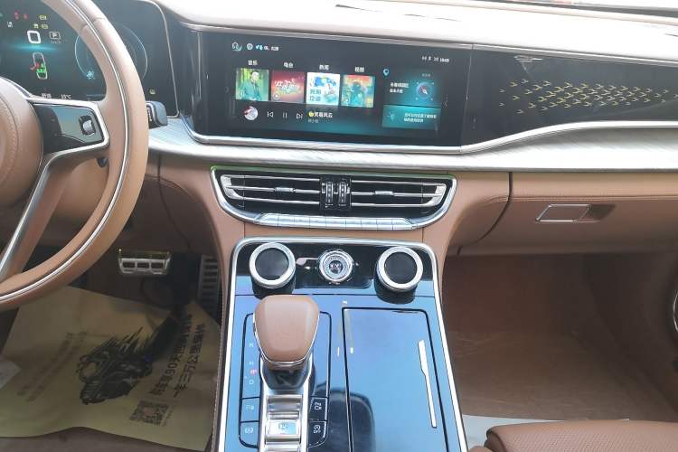 Used Hongqi H9 2020 2.0T Smart Connect Flagship Edition
