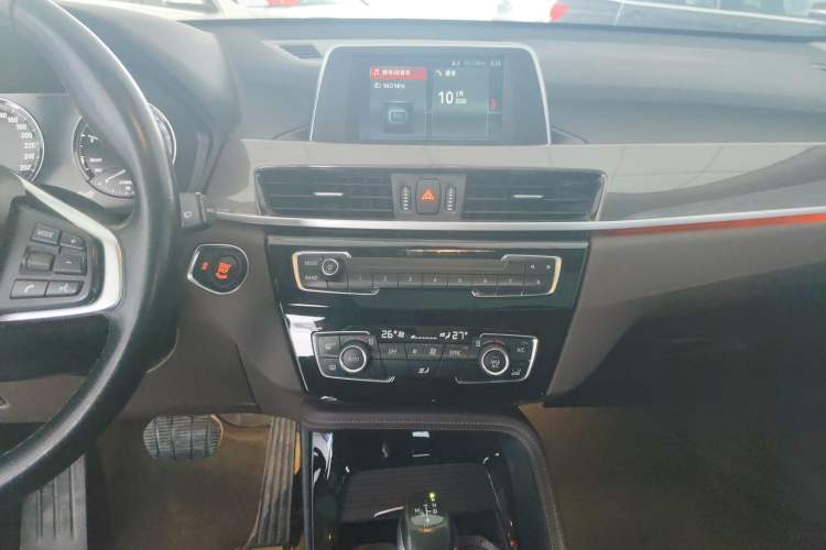 Used BMW X1 2018 sDrive18Li Luxury Model