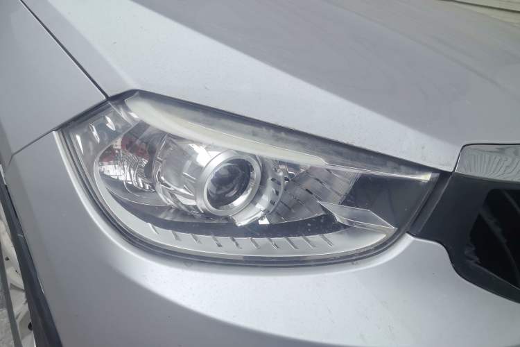 Used Brilliance V3 2015 1.5L Manual Smart Version