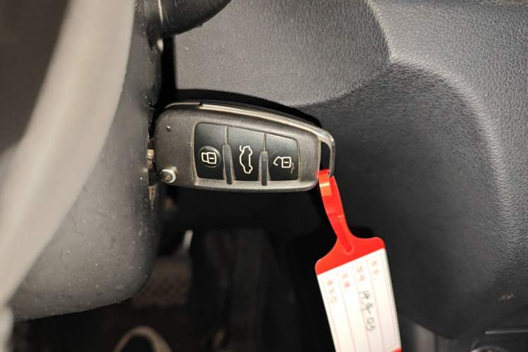 Used Audi Q3 2015 30 TFSI Comfort Model