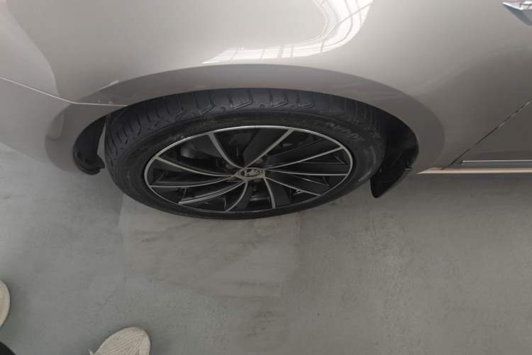 Used Skoda Octavia 2019 TSI280 DSG SmartDrive Luxury Edition China VI Left Front Wheel Hub