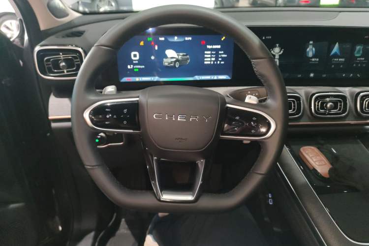 Used Chery Tiggo 9 2023 2.0T Dual-Clutch Two-Wheel Drive Luxury Edition 7 Seats
