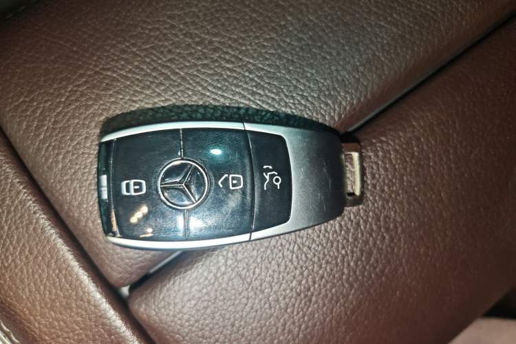 Used Mercedes-Benz GLS-Class 2019 GLS 450 7-seater U.S. specification
