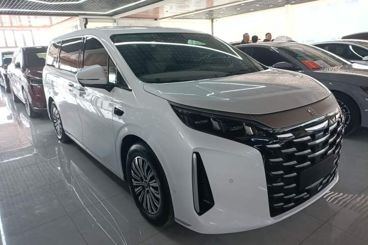 Used BYD Xia 2025 DM-i 1.5T 180km Beyond Edition