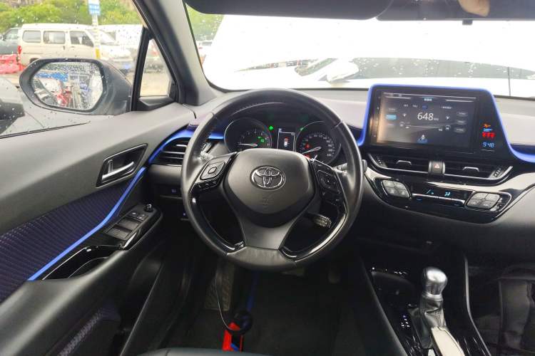 Used Toyota C-HR 2020 2.0L Luxury Edition Steering Wheel