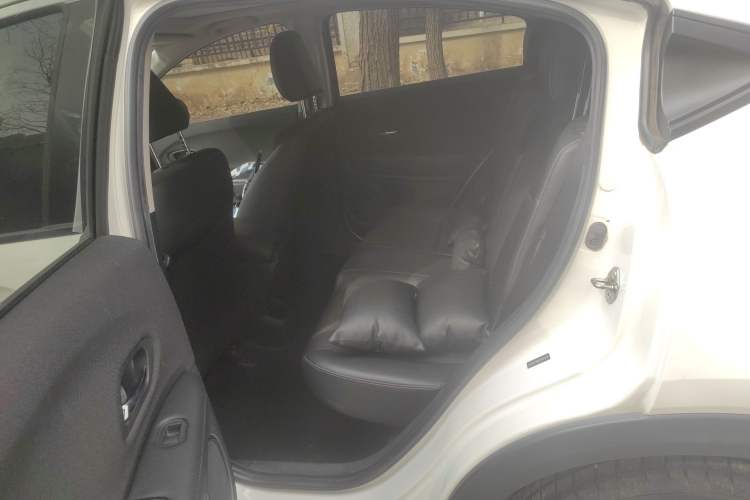 Used Honda Vezel 2019 1.5L CVT Pioneer Edition China V Left Rear Seat