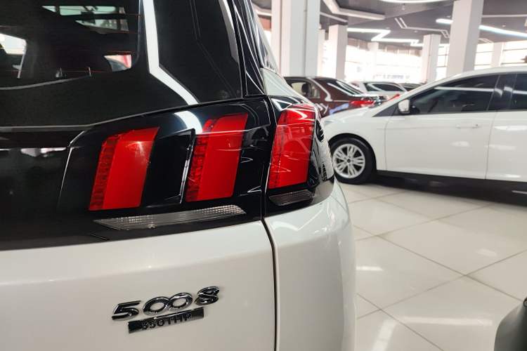 Used Peugeot 5008 2019 350THP 5-seat Elite Edition