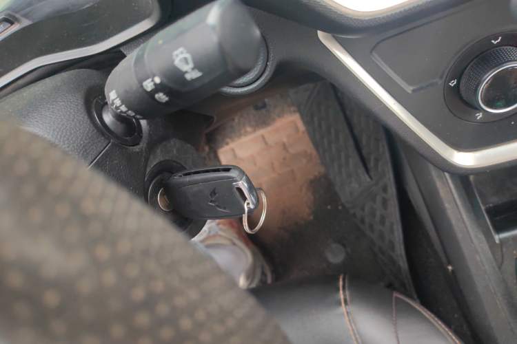 Used Wuling Hongguang S3 2018 1.5T Manual Comfort Model China V Standard