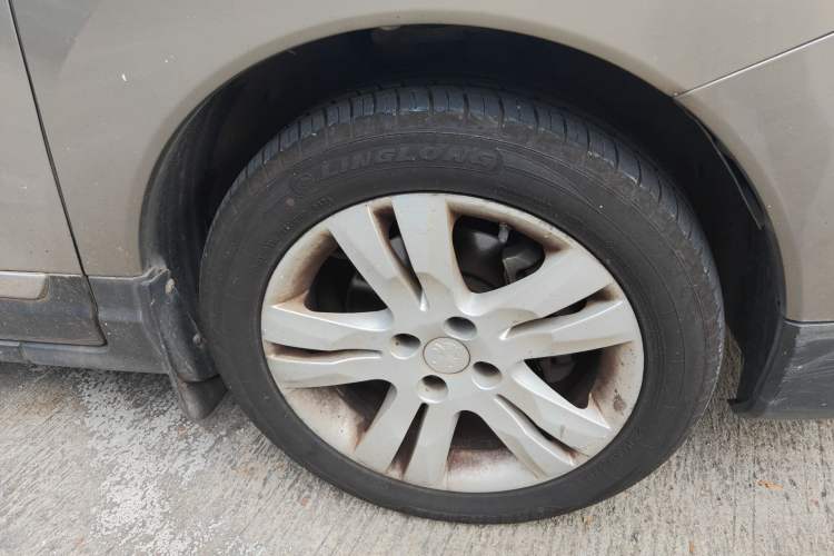 Used Peugeot 3008 2015 2.0L Automatic Trend Edition
