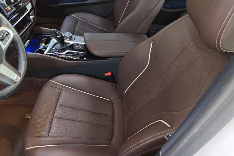 Used BMW 5 Series 2022 Restyled 530Li Leading Edition M Sport Package