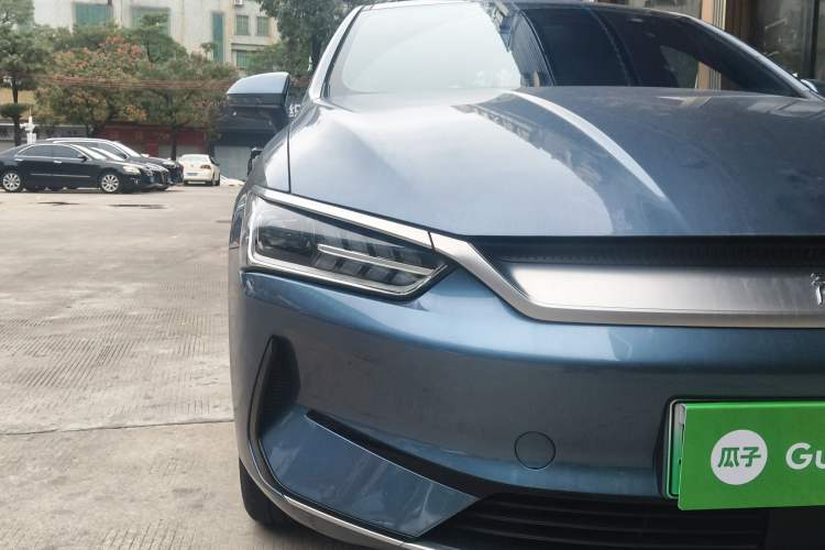 Used BYD Qin PLUS 2024 Honor Edition EV 510KM Leading Model
