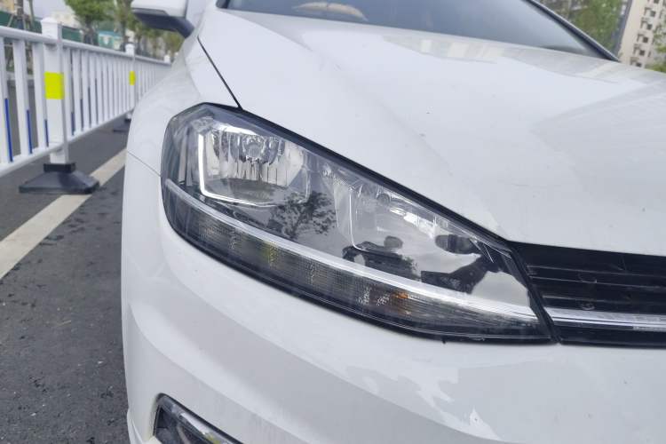 Used Volkswagen Golf 2020 Zhiai Edition 280TSI DSG Comfort Model Right Front Headlight