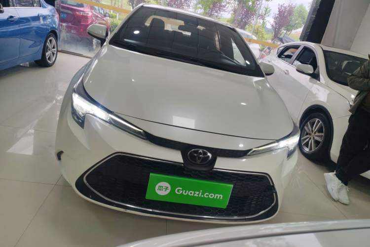 Used Toyota Levin 2019 185T CVT Luxury Edition China VI Standard Front