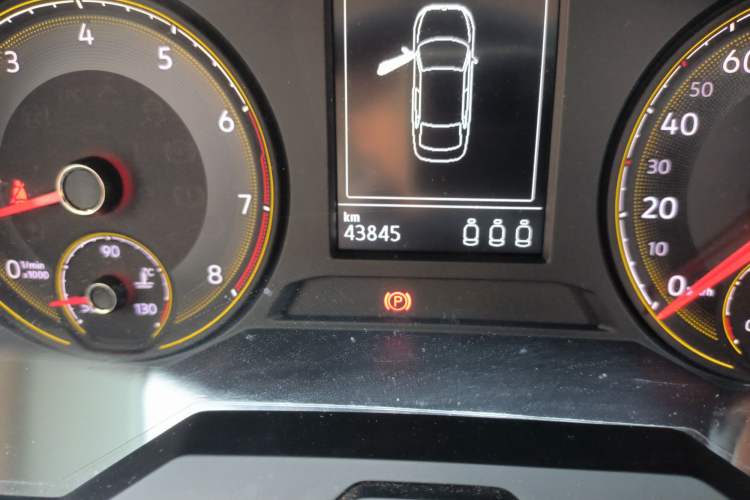 Used Volkswagen Lavida 2018 1.5L Automatic Comfort Edition China V Standard