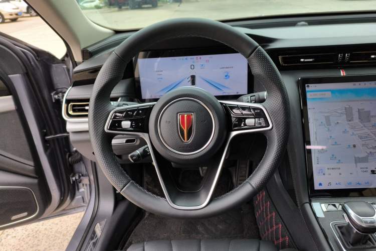 Used Hongqi H5 2023 2.0T Automatic Smart Connect Flagship Edition Steering Wheel