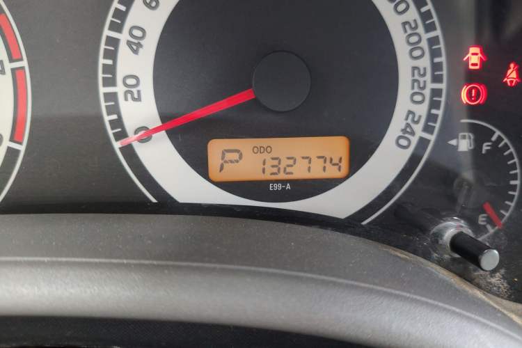 Used Toyota Corolla 2007 1.6L Automatic GL Odometer Close Up