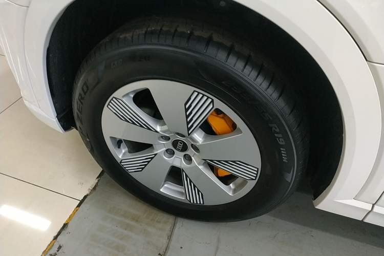 Used Audi e-tron 2021 50 quattro Luxury Edition
