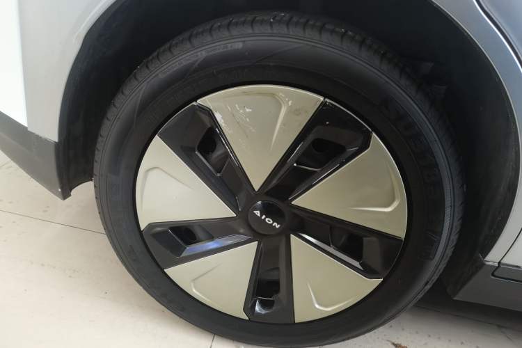 Used AION Y 2023 Plus 510 Enjoy Edition