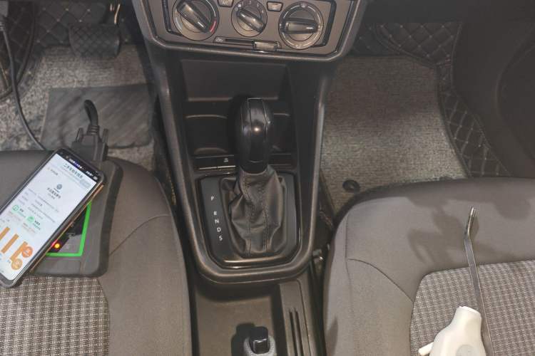 Used Volkswagen Santana 2021 1.5L Automatic Fashion Edition Gear Lever