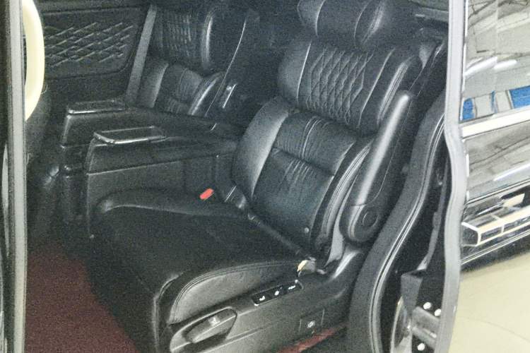 Used Honda Elysion 2022 2.0L eHEV Luxury Edition