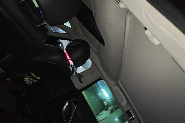 Used DS 5 2014 1.6T Luxury Edition THP160 Headliner