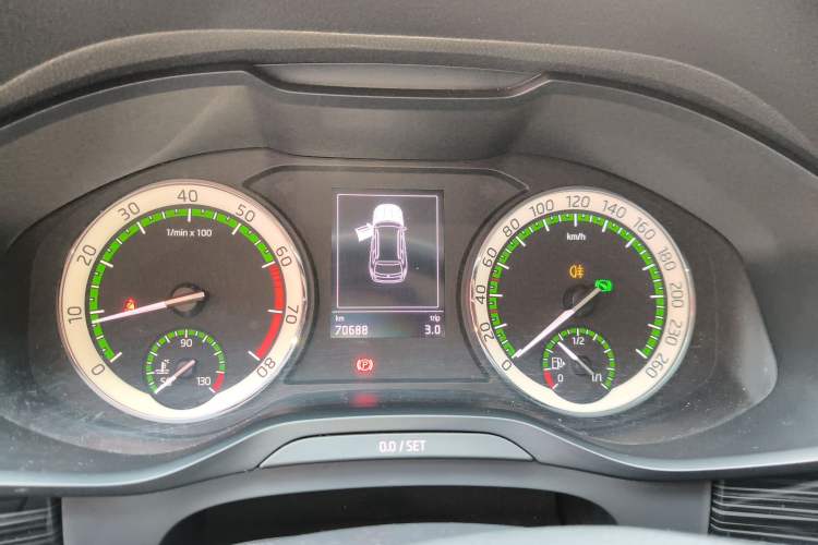 Used Skoda Kodiaq 2018 TSI330 5-Seater Two-Wheel-Drive Luxury Enjoyment Edition Instrument Cluster