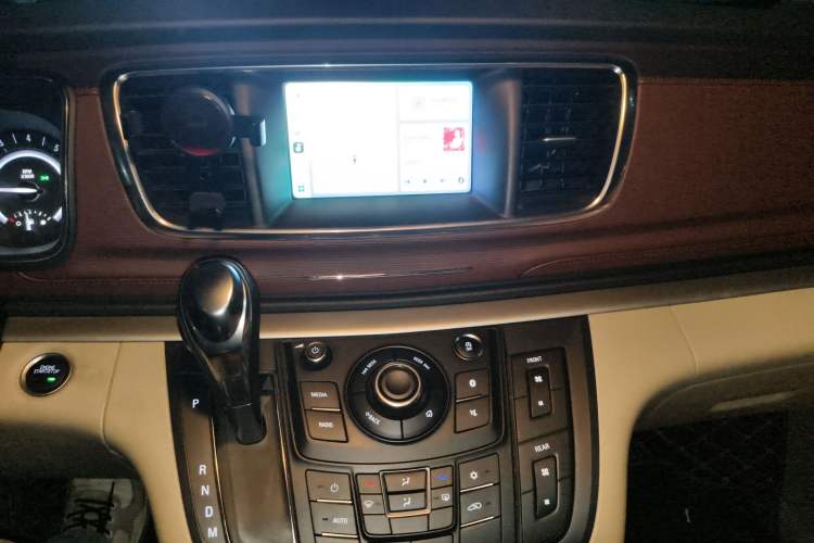 Used Buick GL8 2017 25S Luxury Version China V Standard