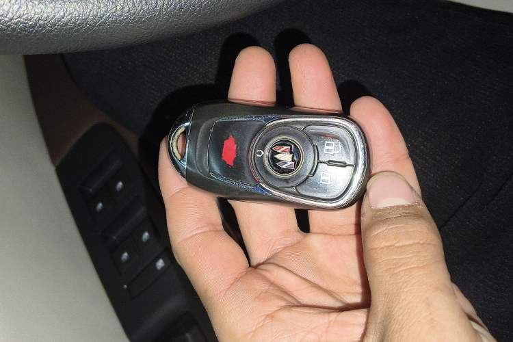 Used Buick GL8 2022 Land Cruiser Executive Class 652T Comfort Model
