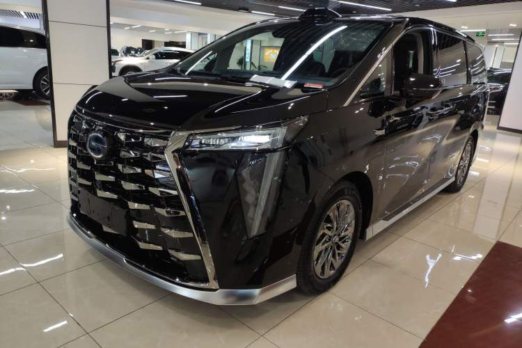 Used GAC Trumpchi Xiangwang M8 2025 Kunkun Series Max Luxury Cabin