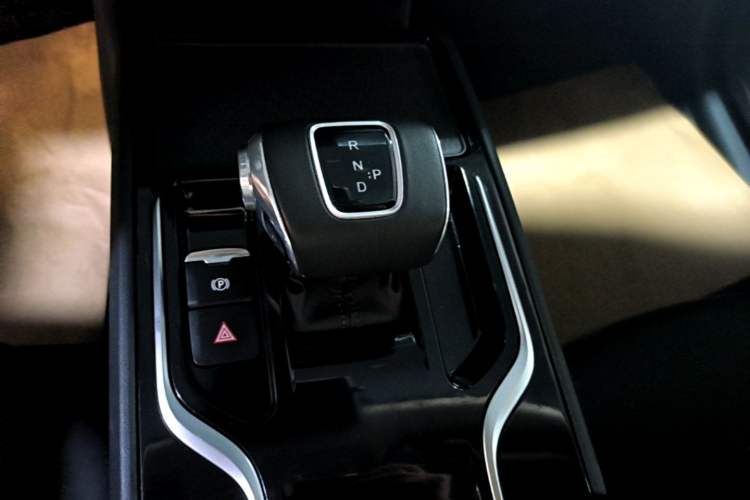 Used Hongqi E-QM5 2022 431 km Charge & Enjoy Edition
