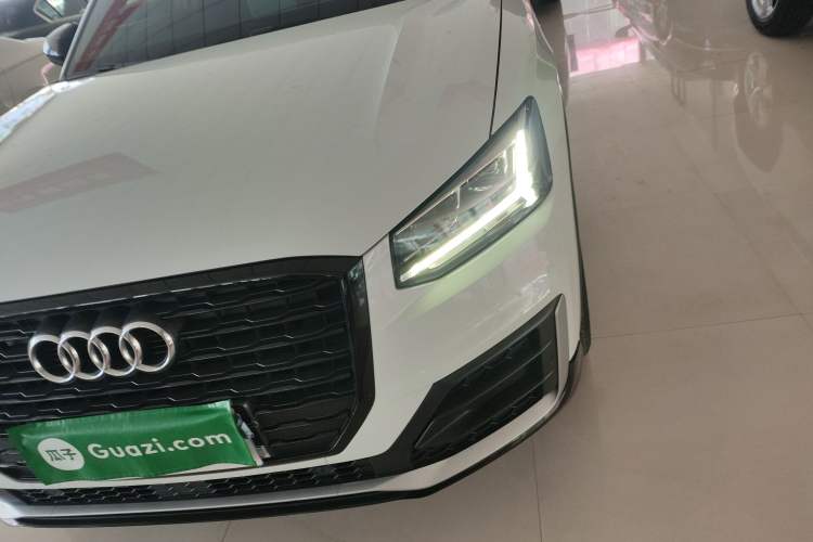 Used Audi Q2L 2021 35 TFSI Progressive Dynamic Edition
