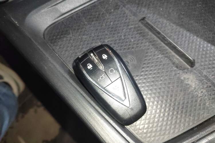 Used CHANGAN UNI-T 2021 1.5T Sport Edition Flagship Version Vehicle Key