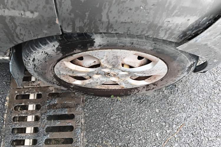 Used Jinbei New Hiace X30L 2018 1.5L Box Truck Wealth Edition DLCG14