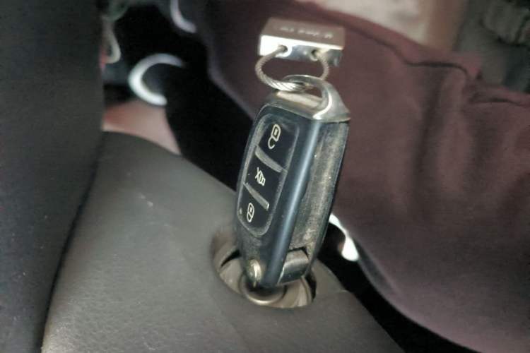 Used Wuling Zhiguang 2010 1.0L Liye Edition