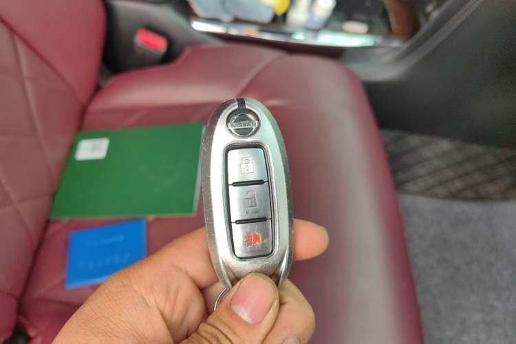 Used Nissan Patrol  Vehicle Key
