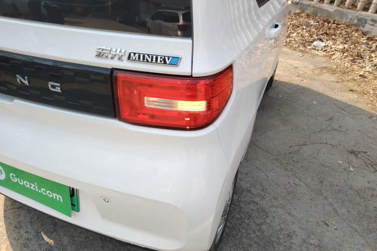 Used Wuling Hongguang MINIEV 2020 Lite Version Lithium Iron Phosphate
