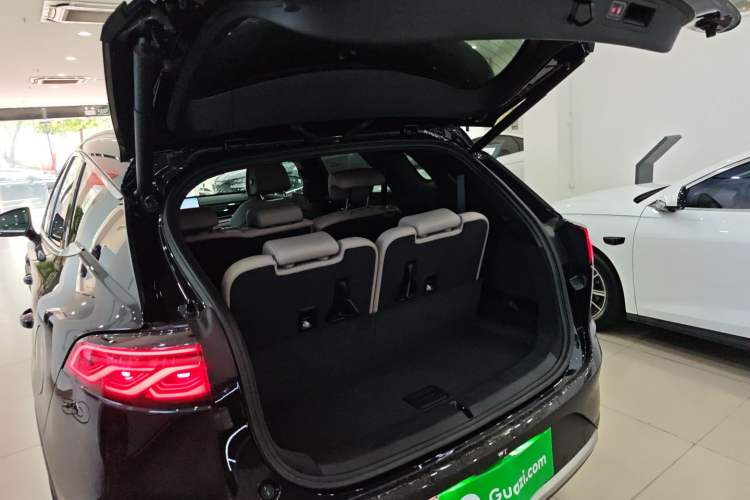 Used BYD Tang New Energy 2025 Intelligent Driving Version DM-i 115KM Flagship Edition Trunk