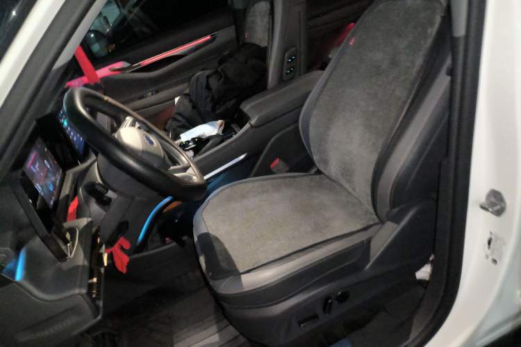 Used Ford Edge 2023 Ford Explorer L 2.0T EcoBoost Four-Wheel Drive 7-Seater Supreme Model
