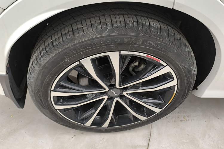 Used JETOUR X70 PLUS 2021 1.6T DCT Pro 5-Seater Right Rear Wheel Hub