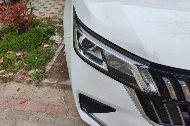 Used Wuling Jiachen 2022 1.5T CVT Smart Luxury Version
