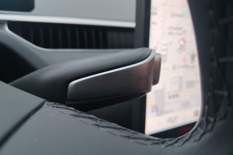 Used XPeng MONA M03 2025 600 with Ultra-Long Range Max Gear Lever