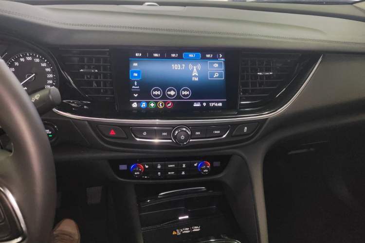 Used Buick Regal 2024 25T Deluxe Edition
