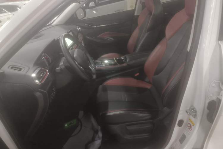 Used Oshan X5 2021 1.5T DCT Prestige Edition
