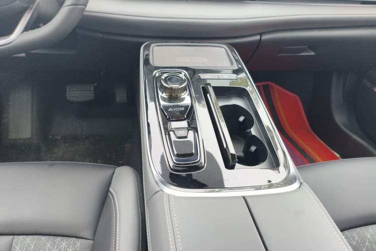 Used AION S Plus 2023 70 Intelligent Edition Lithium Iron Phosphate
