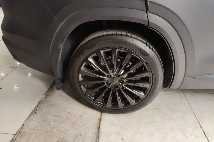 Used Geely Auto Monjaro L 2025 Dongfang Yao 2.0TD Automatic All-Wheel-Drive Wangyue Edition