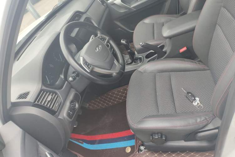 Used Chery Tiggo 3 2016 1.6L Manual ZhiShang Edition Left Front Seat