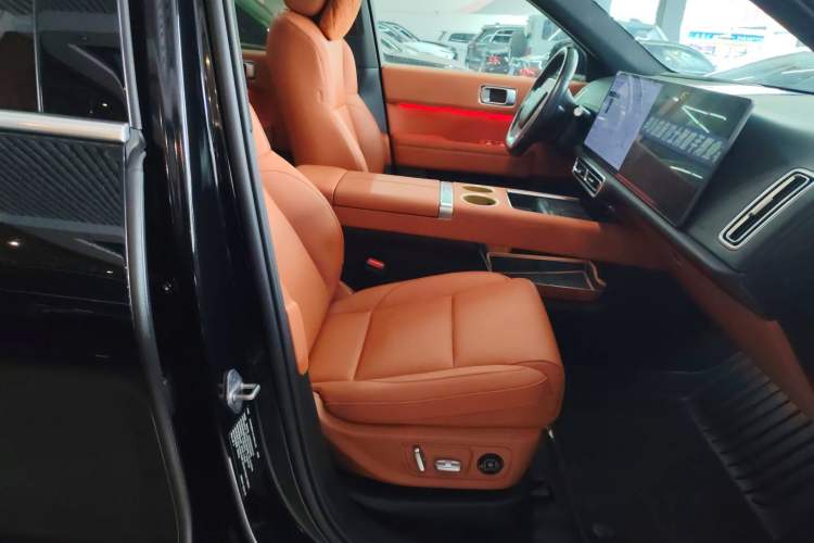 Used Li Auto L6 2024 Pro Model Right Front Seat