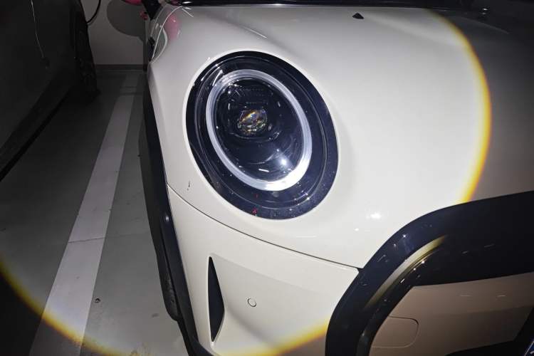 Used MINI 2022 Updated 1.5T COOPER Classic Edition Five-Door Version