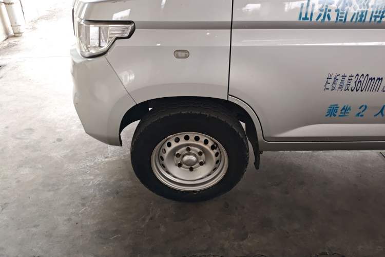 Used Wuling Rongguang New Truck 2019 1.5L Single-Row China VI L3C Exterior 4