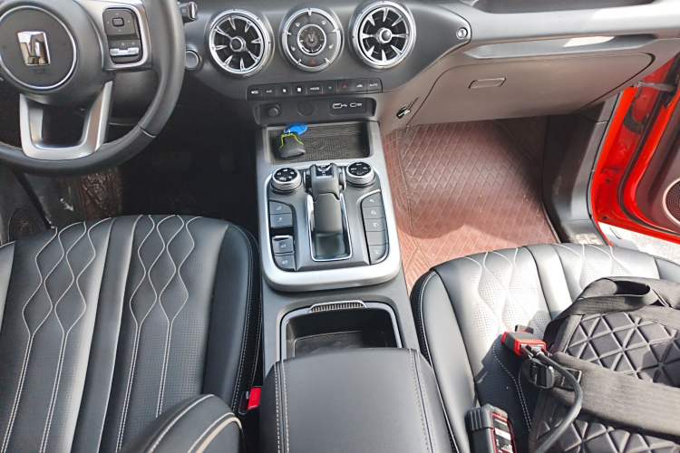 Used Tank 300 2024 2.0T Challenger Gear Lever